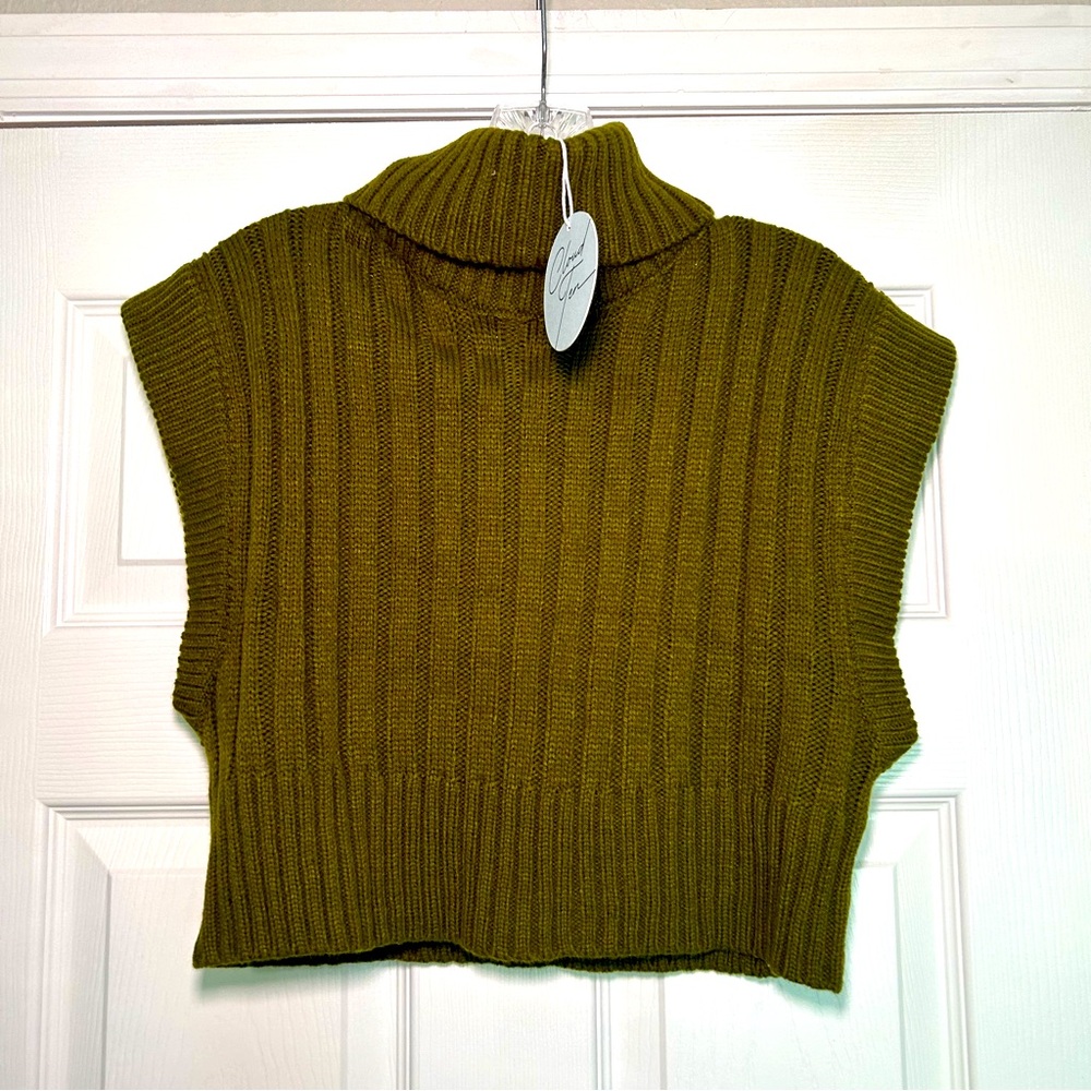 NWT Cloud Ten Green Ribbed Turtle neck Sweater vest women’s small‎ fall layering